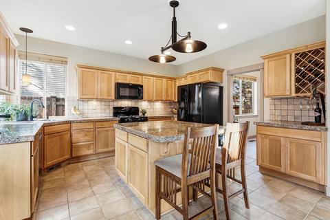 19949 Brass Dr, Bend, OR 97702 photo 12