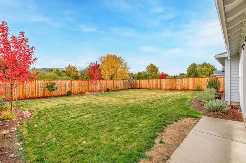 333 Cheney Loop, Central Point, OR 97502 photo 26