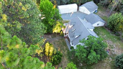 249 Crestview Loop, Grants Pass, OR 97527 photo 1