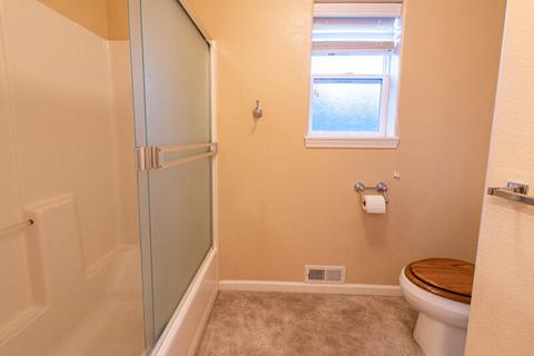 249 Crestview Loop, Grants Pass, OR 97527 photo 24