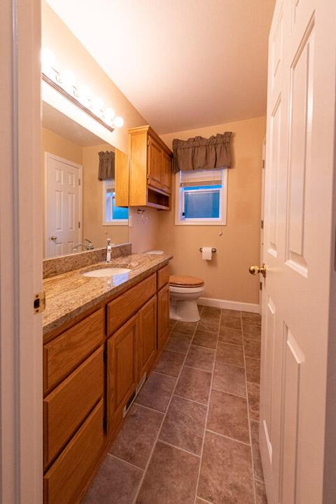 249 Crestview Loop, Grants Pass, OR 97527 photo 18