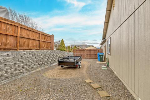 513 Winston Ct, Eagle Point, OR 97524 photo 30