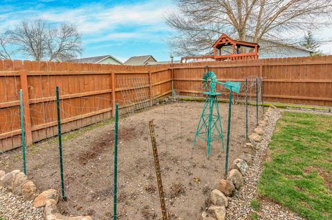 513 Winston Ct, Eagle Point, OR 97524 photo 49