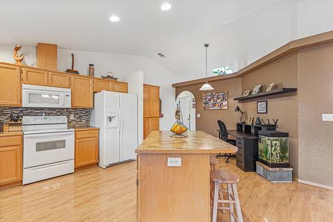 513 Winston Ct, Eagle Point, OR 97524 photo 13