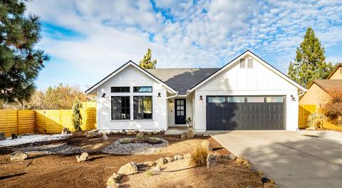 2002 NE Monroe Ln, Bend, OR 97701 photo 1