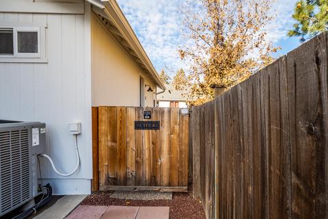 2002 NE Monroe Ln, Bend, OR 97701 photo 29