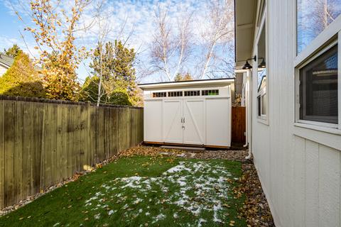2002 NE Monroe Ln, Bend, OR 97701 photo 22