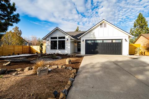 2002 NE Monroe Ln, Bend, OR 97701 photo 2
