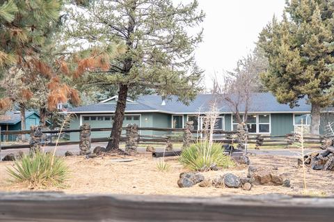 63410 Hamehook Rd, Bend, OR 97701 photo 5