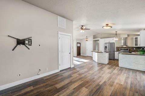 60998 Amethyst St, Bend, OR 97702 photo 11