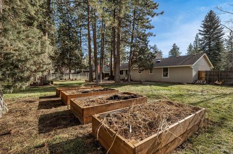 60998 Amethyst St, Bend, OR 97702 photo 35