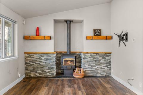 60998 Amethyst St, Bend, OR 97702 photo 8