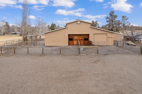 63285 Peterman Ln, Bend, OR 97701 photo 28