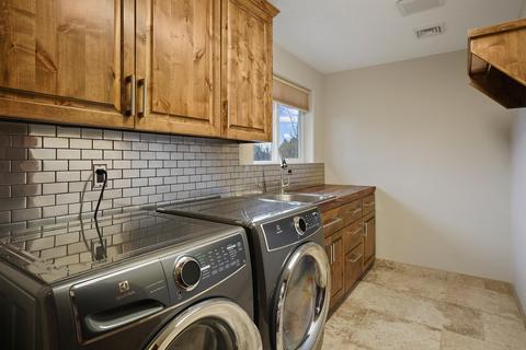 63285 Peterman Ln, Bend, OR 97701 photo 24