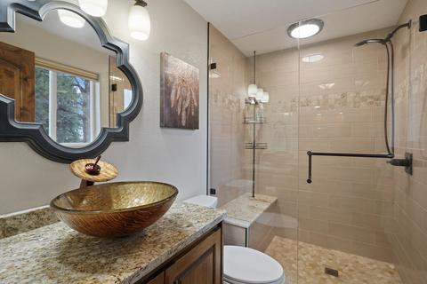 63285 Peterman Ln, Bend, OR 97701 photo 18