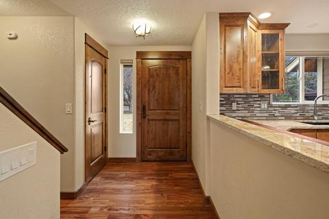 63285 Peterman Ln, Bend, OR 97701 photo 12