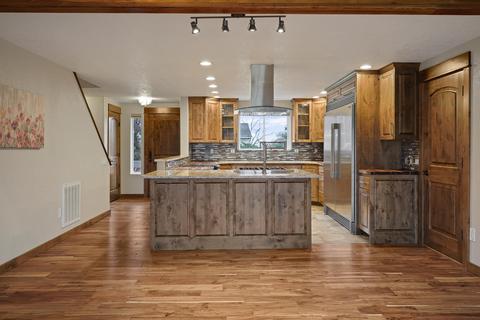 63285 Peterman Ln, Bend, OR 97701 photo 17