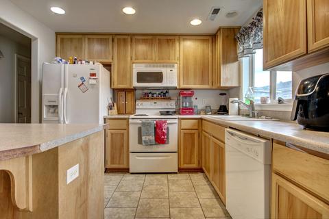 638 Andrea Way, Eagle Point, OR 97524 photo 15