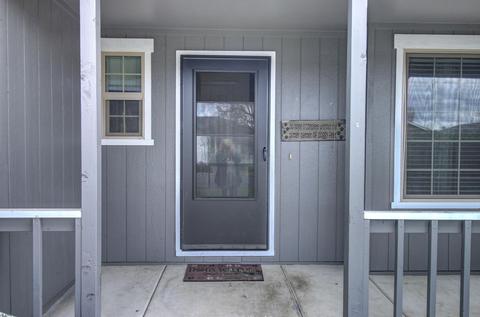 638 Andrea Way, Eagle Point, OR 97524 photo 4