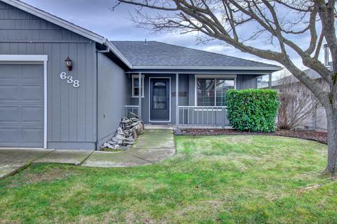 638 Andrea Way, Eagle Point, OR 97524 photo 3