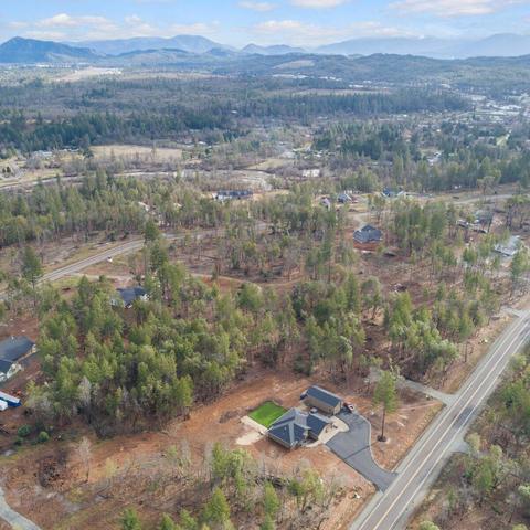 1442 Ellison Loop, Merlin, OR 97532 photo 8