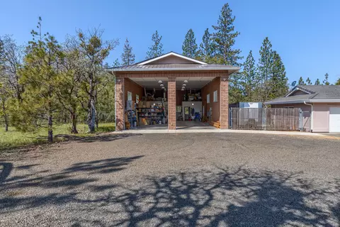 Other - 2703 Hammel Rd, Eagle Point, OR 97524 photo 1 of 18