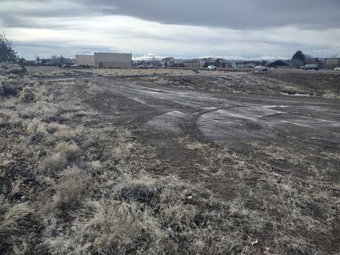 3 S 27 Acres S Hwy 97, Redmond, OR 97756