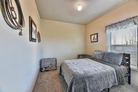 370 E Dutton Rd, Eagle Point, OR 97524 photo 16