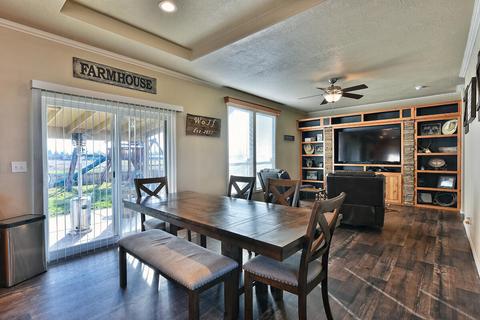 370 E Dutton Rd, Eagle Point, OR 97524 photo 9