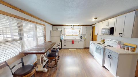 52471 Doe Ln, La Pine, OR 97739 photo 5