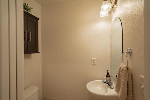 313 Live Oak Loop, Central Point, OR 97502 photo 13