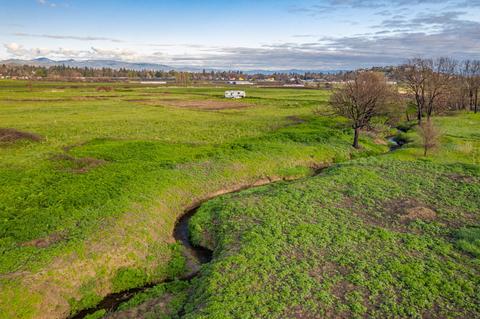 654 Hartley Rd, Phoenix, OR 97535 photo 11