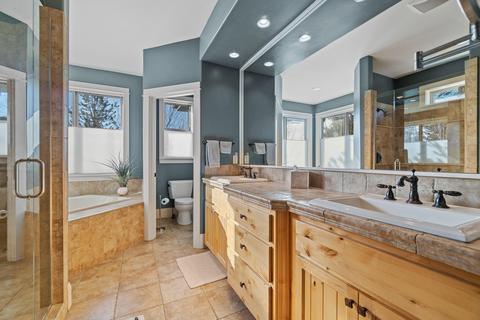19449 Golden Meadow Loop, Bend, OR 97702 photo 14