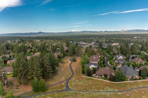 19449 Golden Meadow Loop, Bend, OR 97702 photo 49