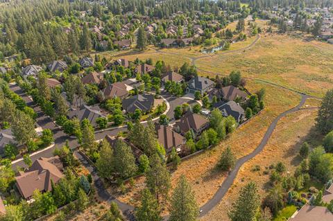 19449 Golden Meadow Loop, Bend, OR 97702 photo 46