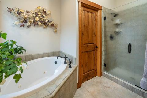 61583 Tam Mcarthur Loop, Bend, OR 97702 photo 19