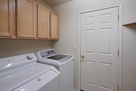 61274 SW Brookside Loop, Bend, OR 97702 photo 18