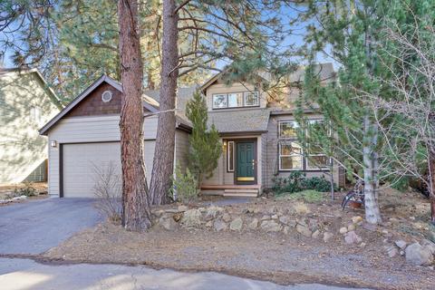 61274 SW Brookside Loop, Bend, OR 97702 photo 2