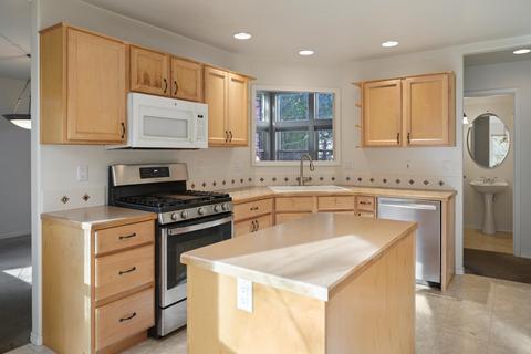 61274 SW Brookside Loop, Bend, OR 97702 photo 12