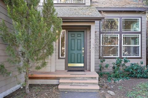 61274 SW Brookside Loop, Bend, OR 97702 photo 4