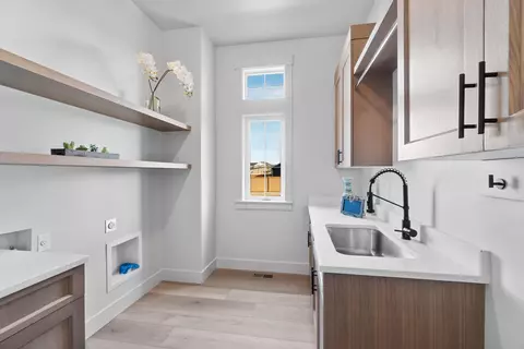 20490 Murphy Rd, Bend, OR 97702 photo 10