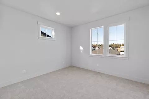 20490 Murphy Rd, Bend, OR 97702 photo 22