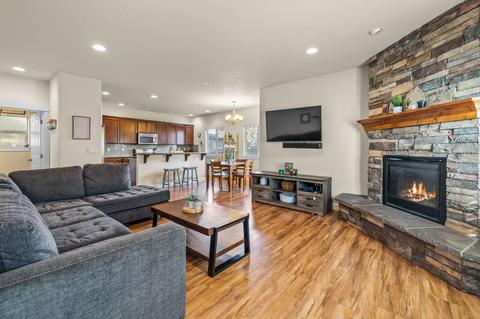 21368 NEvelyn Pl, Bend, OR 97701