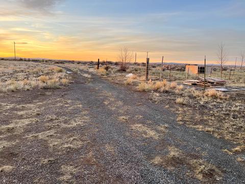 57999 Fossil Lake Rd, Christmas Valley, OR 97641