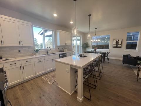 3775 NE Tellus Dr, Bend, OR 97701 photo 7