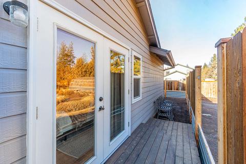 1130 E Cascade Ave, Sisters, OR 97759 photo 34