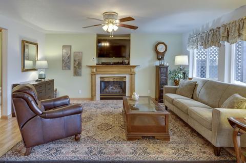 883 NE Locksley Dr, Bend, OR 97701 photo 17