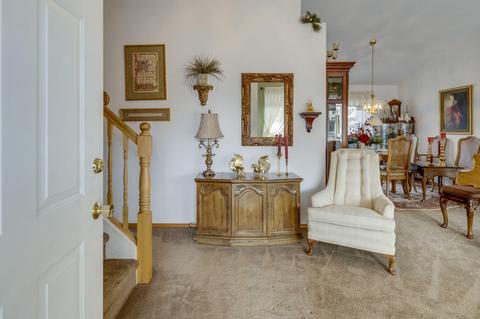 883 NE Locksley Dr, Bend, OR 97701 photo 6