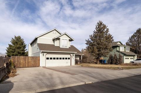 883 NE Locksley Dr, Bend, OR 97701 photo 44