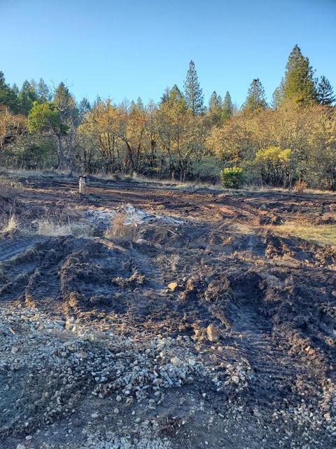 1524 Grays Creek Rd, Grants Pass, OR 97527
